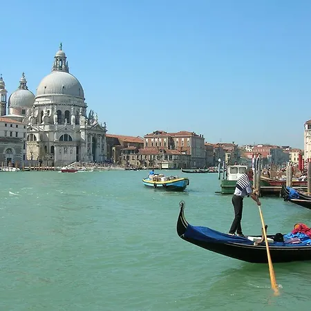 Al Ponte فندق مبيت وإفطار 3*