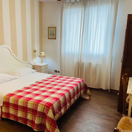 Al Ponte فندق مبيت وإفطار بادوفا